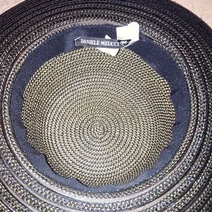 Daniele Meucci Black and Gold Hat